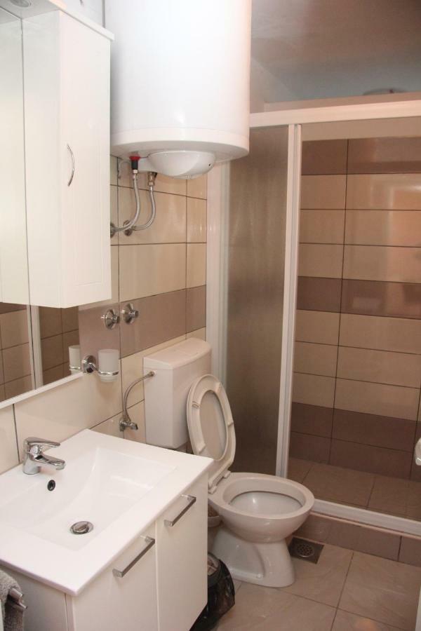 Vacation House "Viola" ฟาชานา ภายนอก รูปภาพ